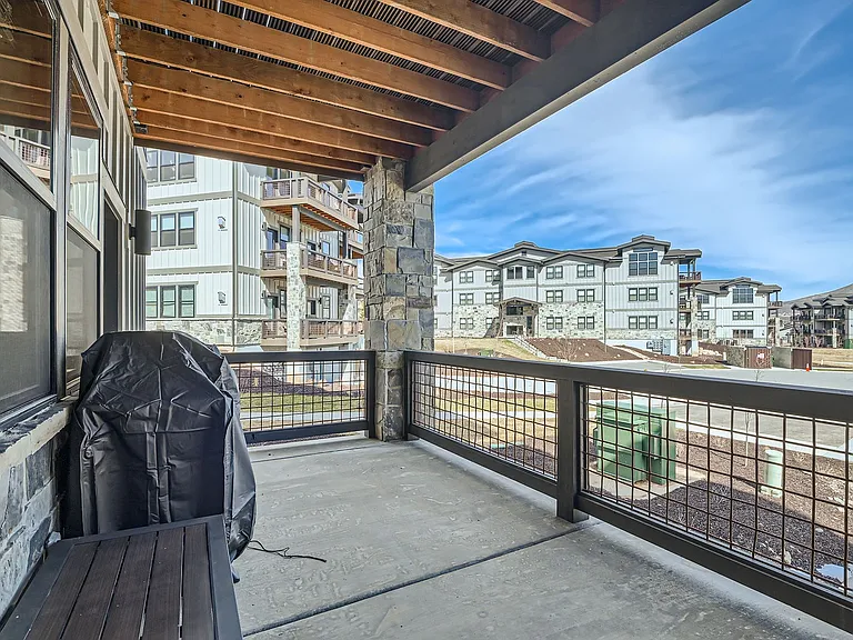 1169 W Helling Cir #101 — Photo 12