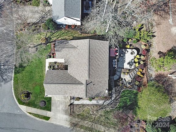 3rd image of 13627 Toka Ct