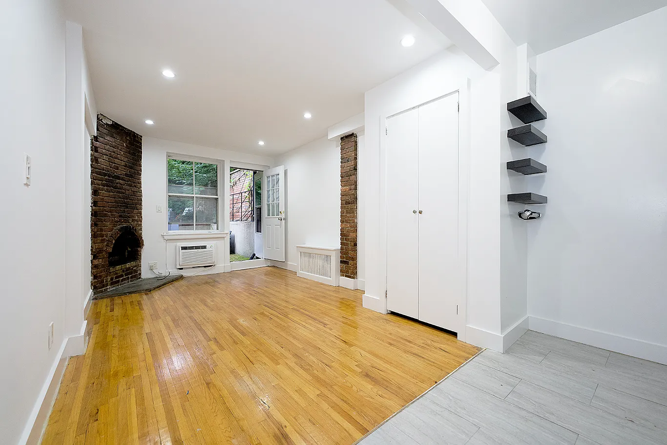 335 West 20th Street — Photo 3