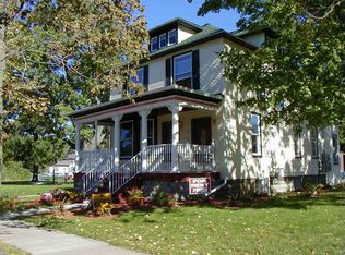 1302 Peck St APT 3, Muskegon, MI 49441