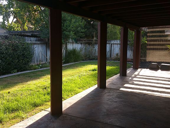 4th image of 2320 W Sweet Ct