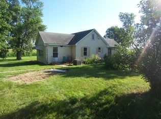 59750 250th St, Nevada, IA 50201