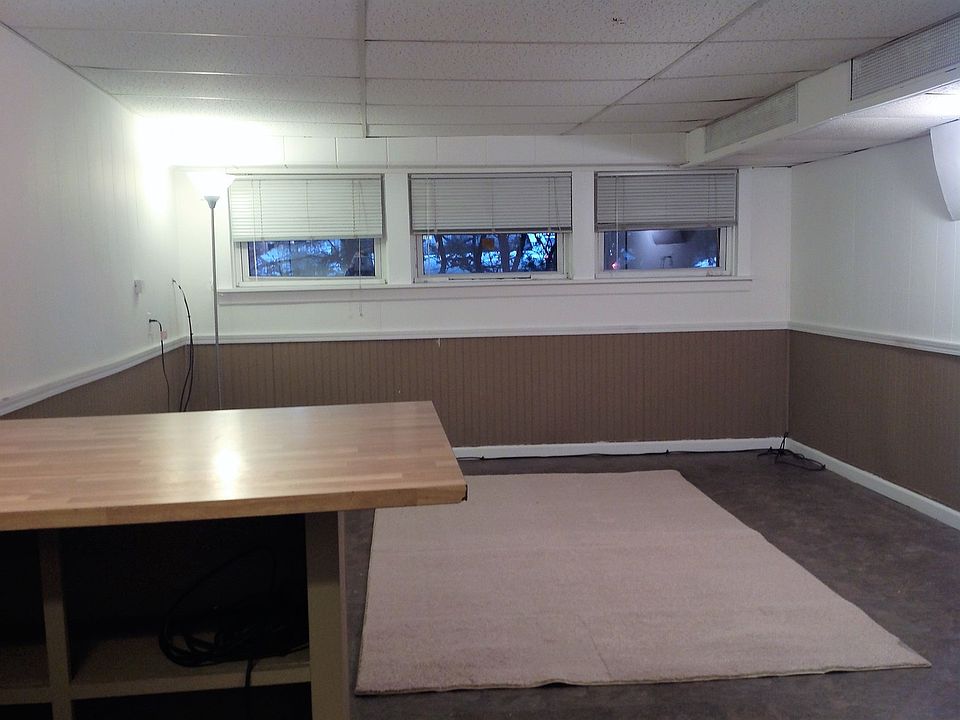 1st image of 639 Elgin Ave #B