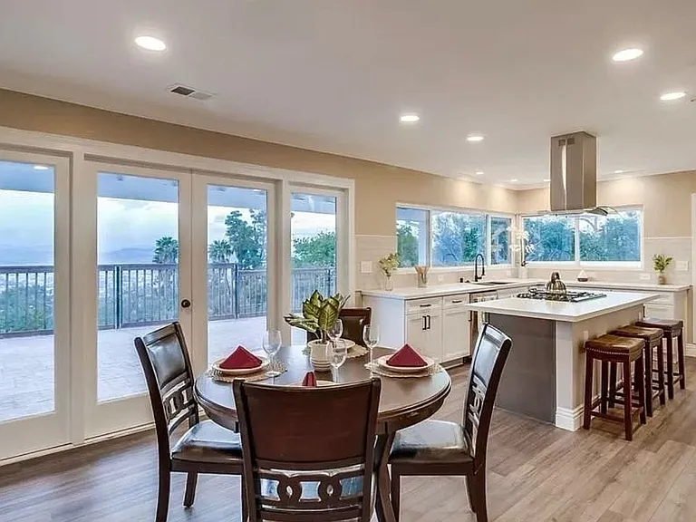 10050 Country View Rd — Photo 2