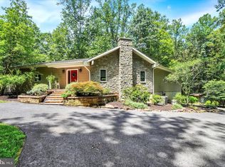 2020 Bremer Rd, Dover, PA 17315