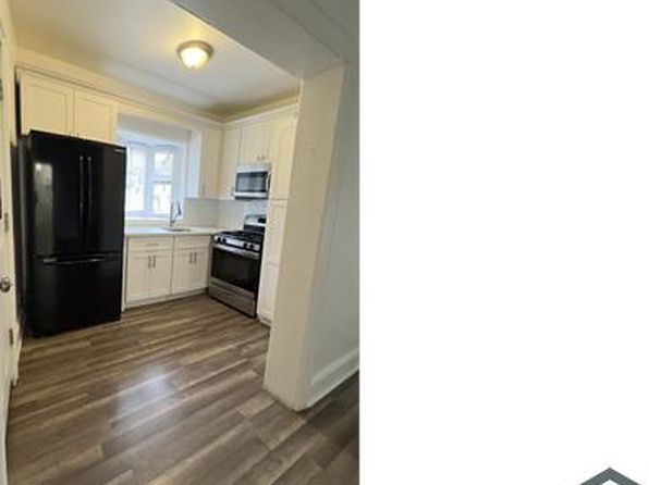 2731 McIntosh St FLOOR 1