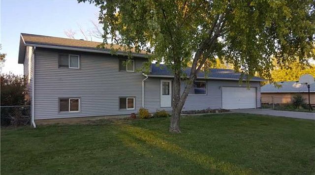 1st image of 754 Twilight Dr