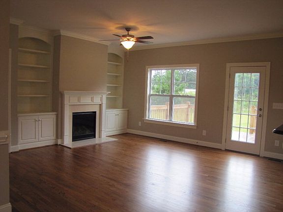 5th image of 4906 Elkhorn Ct