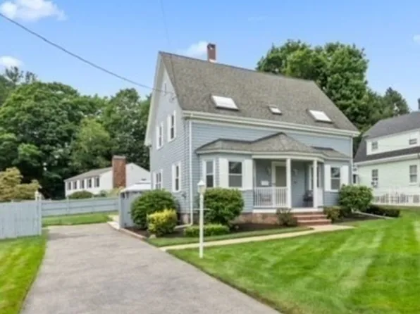 552 Essex St, Beverly, MA 01915