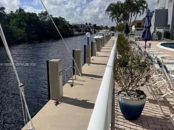 2850 NE 14th Street Cswy APT 110B, Pompano Beach, FL 33062