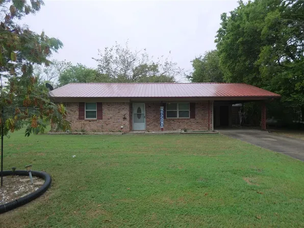205 E Wilson St, Talco, TX 75487