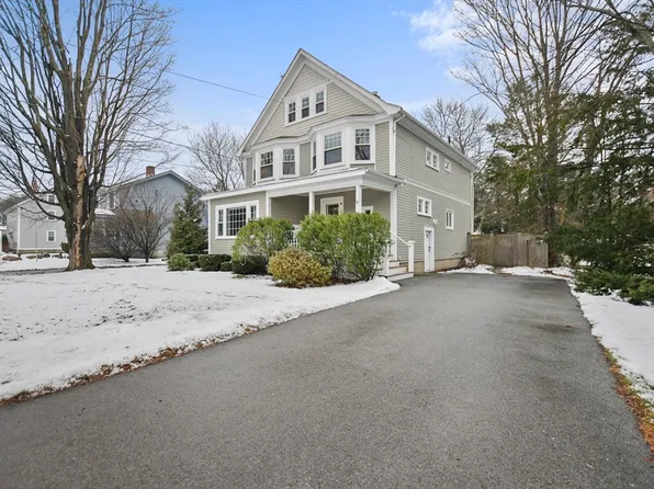 88 Locust St, Danvers, MA 01923