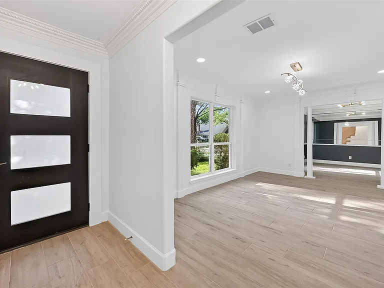 2734 Triway Ln — Photo 4