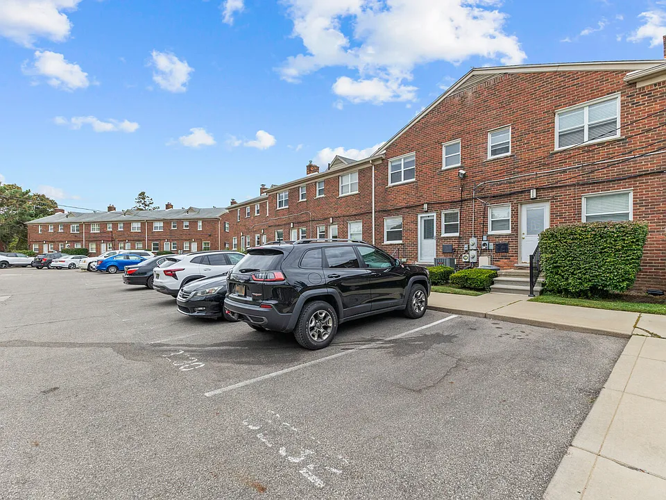 3222 Coolidge Hwy