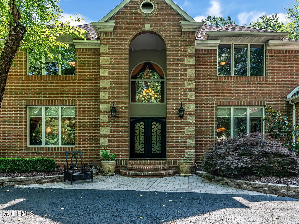 13 Fox Hill Drive, Millstone Township, NJ 08535 | MLS #22618647