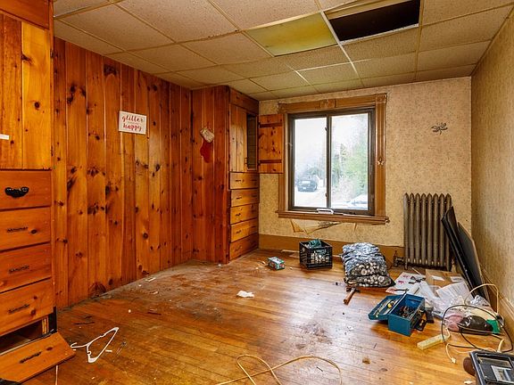 5th image of 42 Circle St