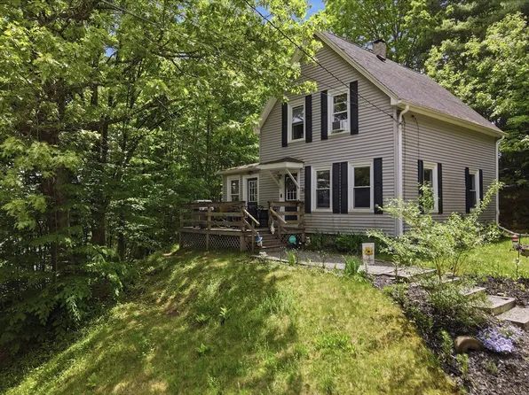 20 Highview St, Fitchburg, MA 01420
