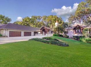 975 N 2nd Ave, Saint Charles, IL 60174