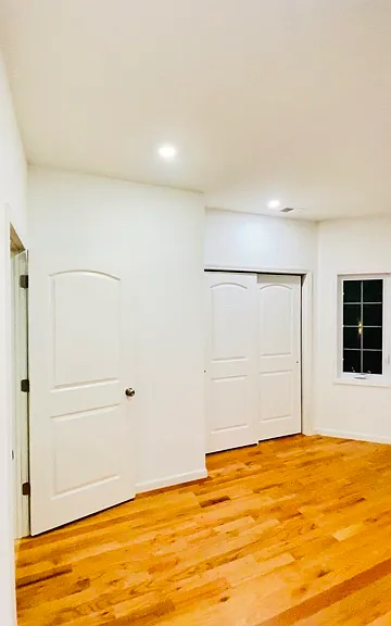 331 John St #2 — Photo 3