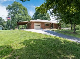 318 Kennedy Dr, East Alton, IL
