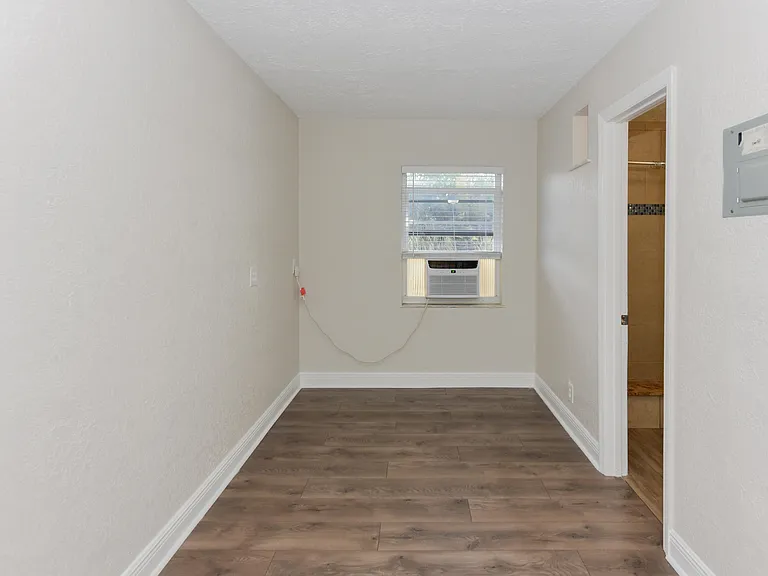 605 N Federal Hwy #9 — Photo 7