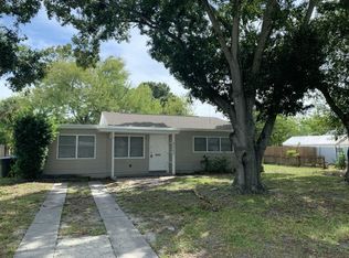 7111 14th St N, Saint Petersburg, FL 33702