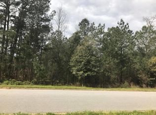 1613 River Pointe Dr, Albany, GA 31701