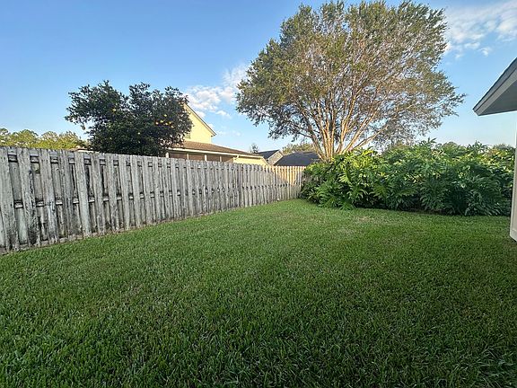 5th image of 11958 Jackson Creek Dr
