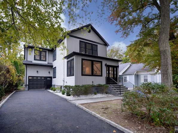 307 Elm Ave, Hackensack, NJ 07601