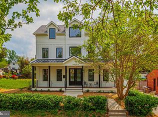 907 Gilbert Rd, Rockville, MD 20851