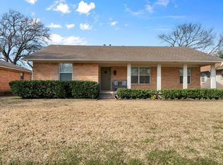 9215 Sorrento St, Dallas, TX 75228