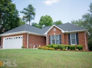 100 Berkeshire Ct, Athens, GA 30606