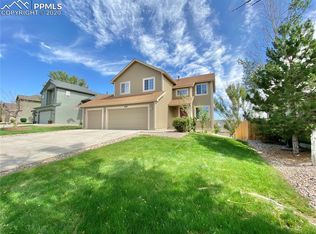 8347 Meadowcrest Dr, Fountain, CO 80817