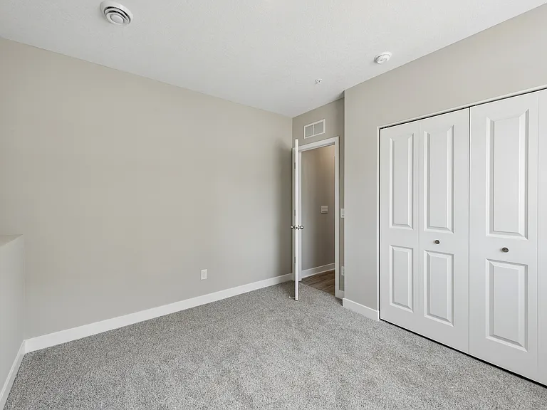 6719 Hinterland Trl S — Photo 29