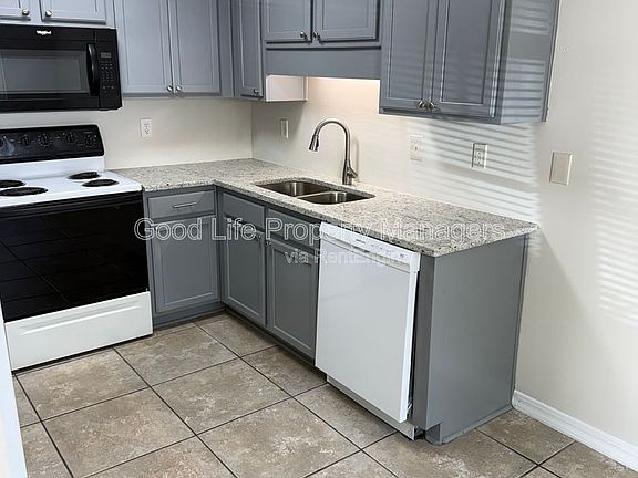 4th image of 9980 Bowman Ave #B