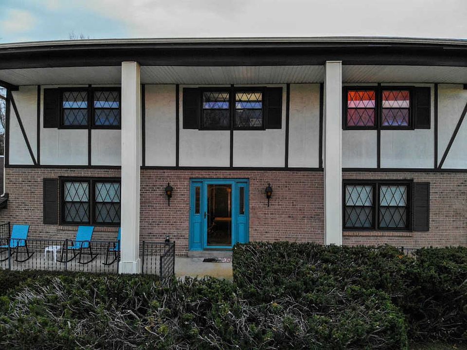 1st image of 1041 Idylwild Dr