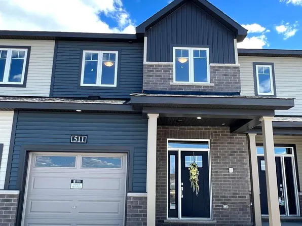 511 Moyard Dr, Ottawa, ON K2J 7B9