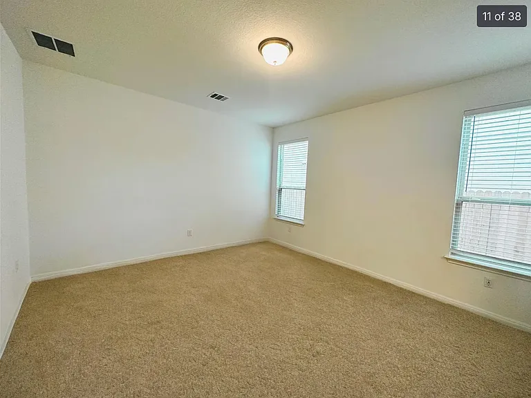 129 Mayney Ln — Photo 18
