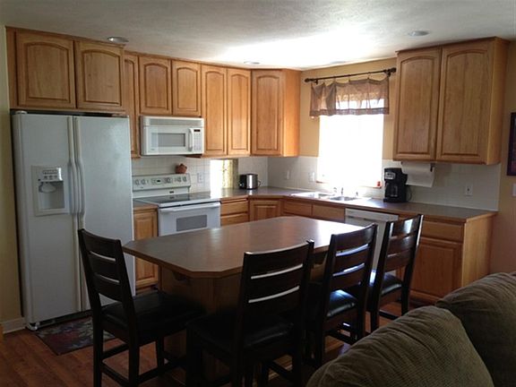 5th image of 3507 W 21st Ave