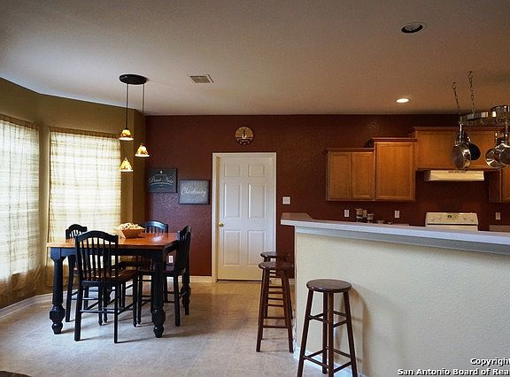 3rd image of 13235 BAR C