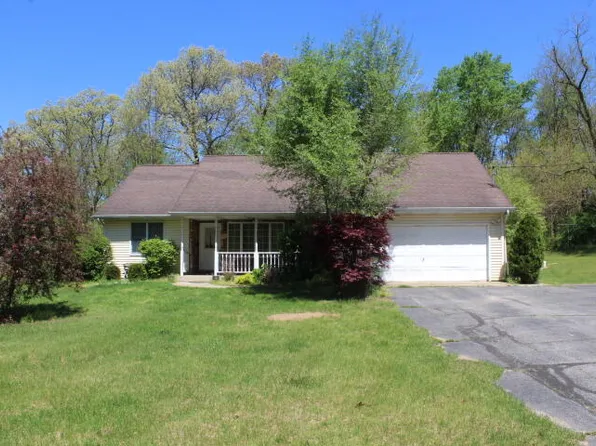 40 W 250 N, Knox, IN 46534