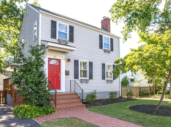 814 N Harrison St, Arlington, VA 22205