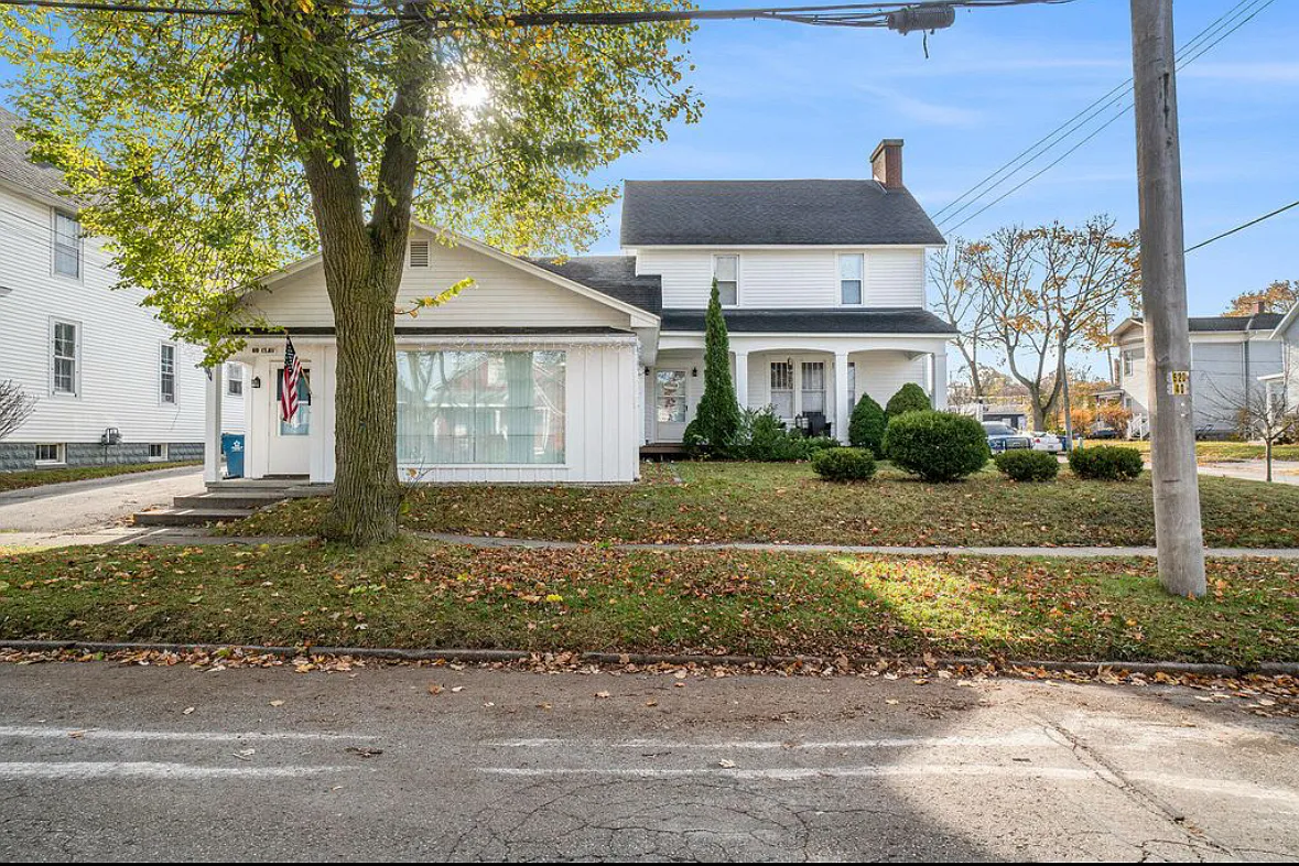 1 bed, $1,050 — Photo 1