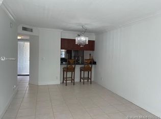10074 Twin Lakes Dr #5-D, Coral Springs, FL 33071