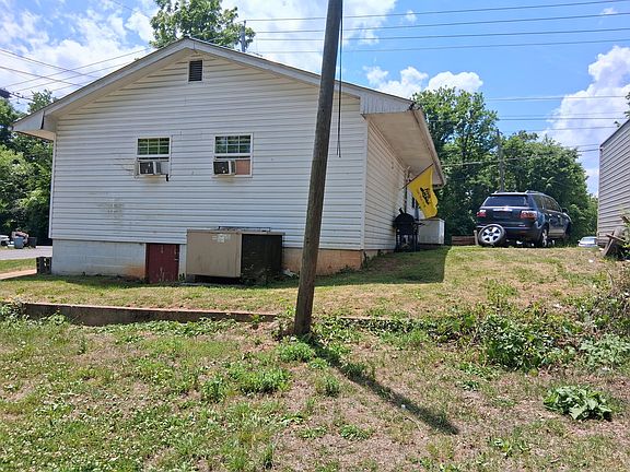 2nd image of 443 & 437 Jefferson Ave
