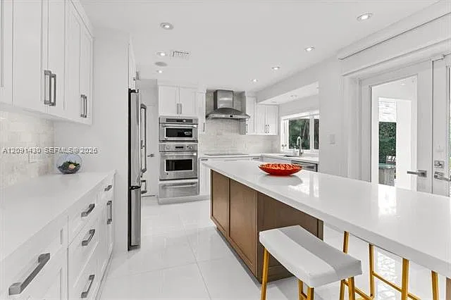 1021 Matanzas Ave — Photo 2