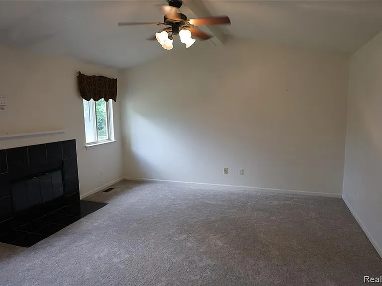 3361 Milcroft Ct — Photo 14