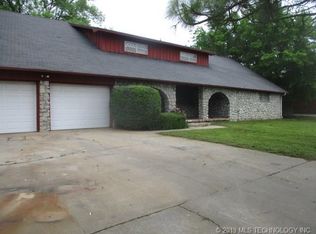17711 E Archer St, Catoosa, OK 74015