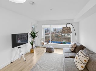 1519 Crown St #309, North Vancouver, BC