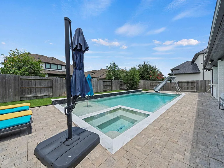 19110 Wimberly Hills Ln — Photo 44